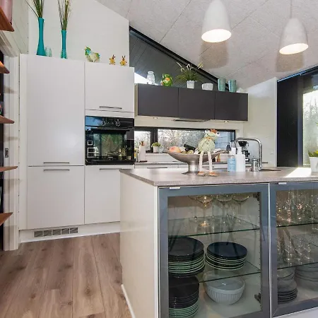 4 Star Holiday Home In Glesborg 別荘 Glesborg
