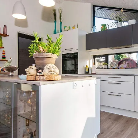 別荘 4 Star Holiday Home In Glesborg